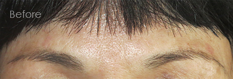 パーマネントメイクアップ施術前：上品な雰囲気の山あり眉