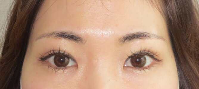 プロの技術で叶えるナチュラルな仕上がり – 初めての消えない眉体験