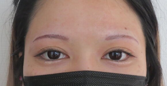 「理想の美眉をキープ！朝のメイク時間を短縮する消えない眉」